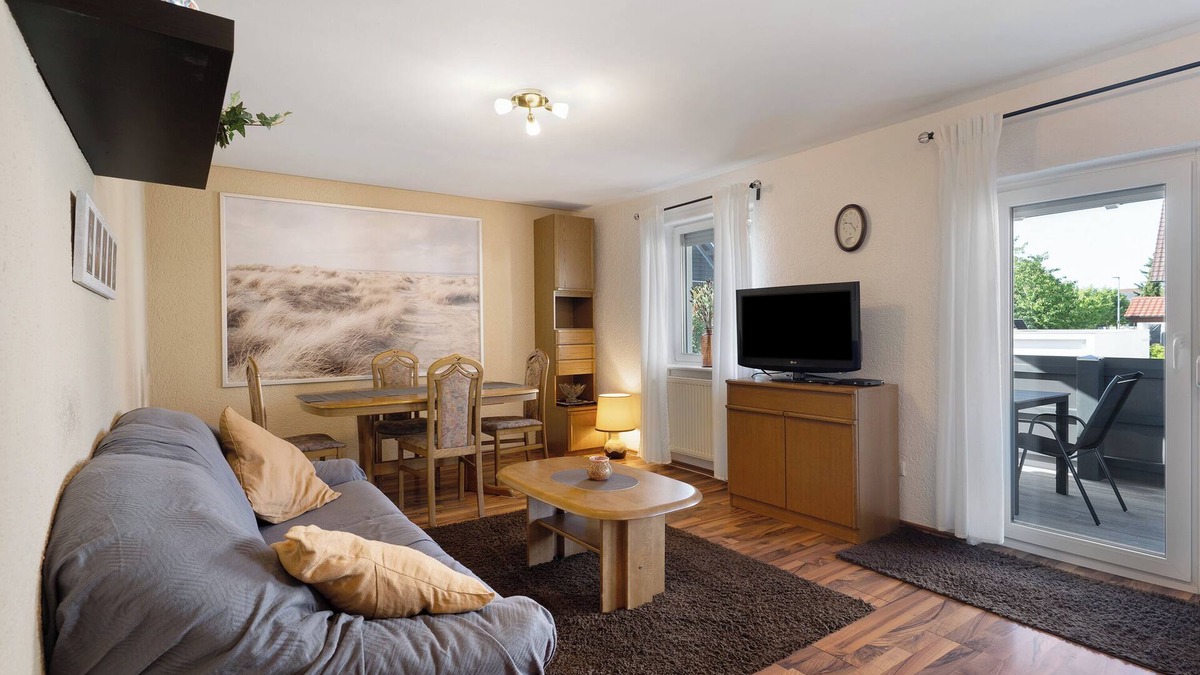 Marlen House | Holiday Home 'Kornfeld' with Balcony and Wi-Fi