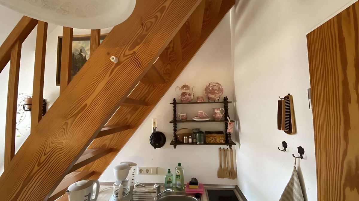Mollenbeck House | Holiday Home 'Kulturgutleben' with Private Terrace, Shared Garden and Wi-Fi