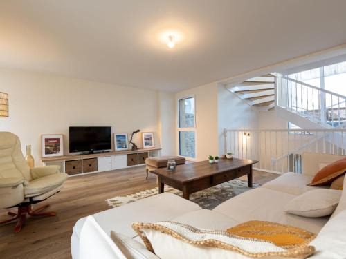 Dinard House | Holiday Home L'Oiseau 1 by Interhome