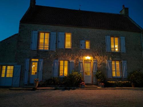 Longues-sur-Mer House | Holiday Home La Batterie by Interhome