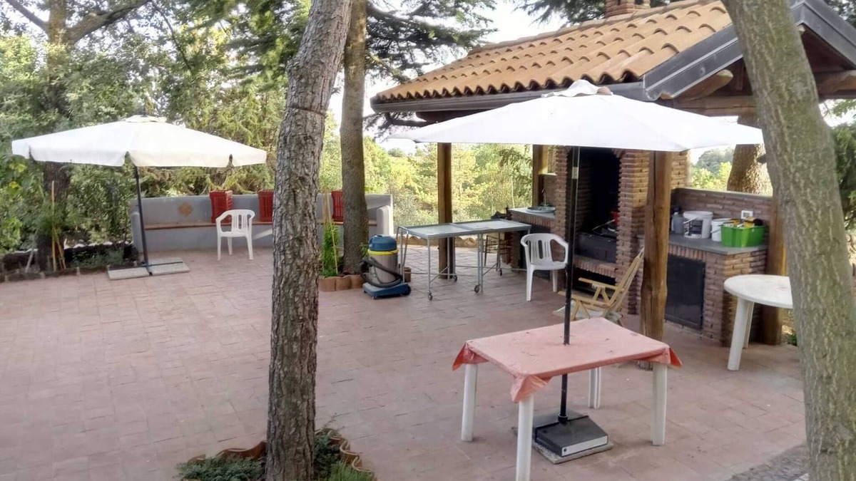 Biancavilla House | Holiday Home 'La Dependance Etna' with Private Garden and Wi-Fi