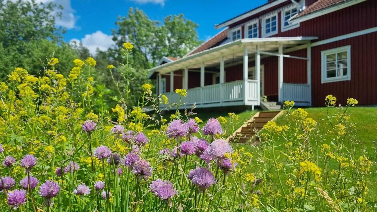 Finnerodja House | Holiday home, Large natural property, Surrounded by several lakes