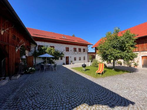 Regau House | Holiday Home Lehner im Wald by Interhome