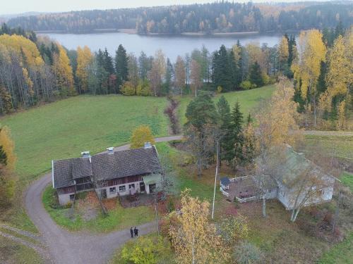 Karjalohja House | Holiday Home Lehtoniemi by Interhome