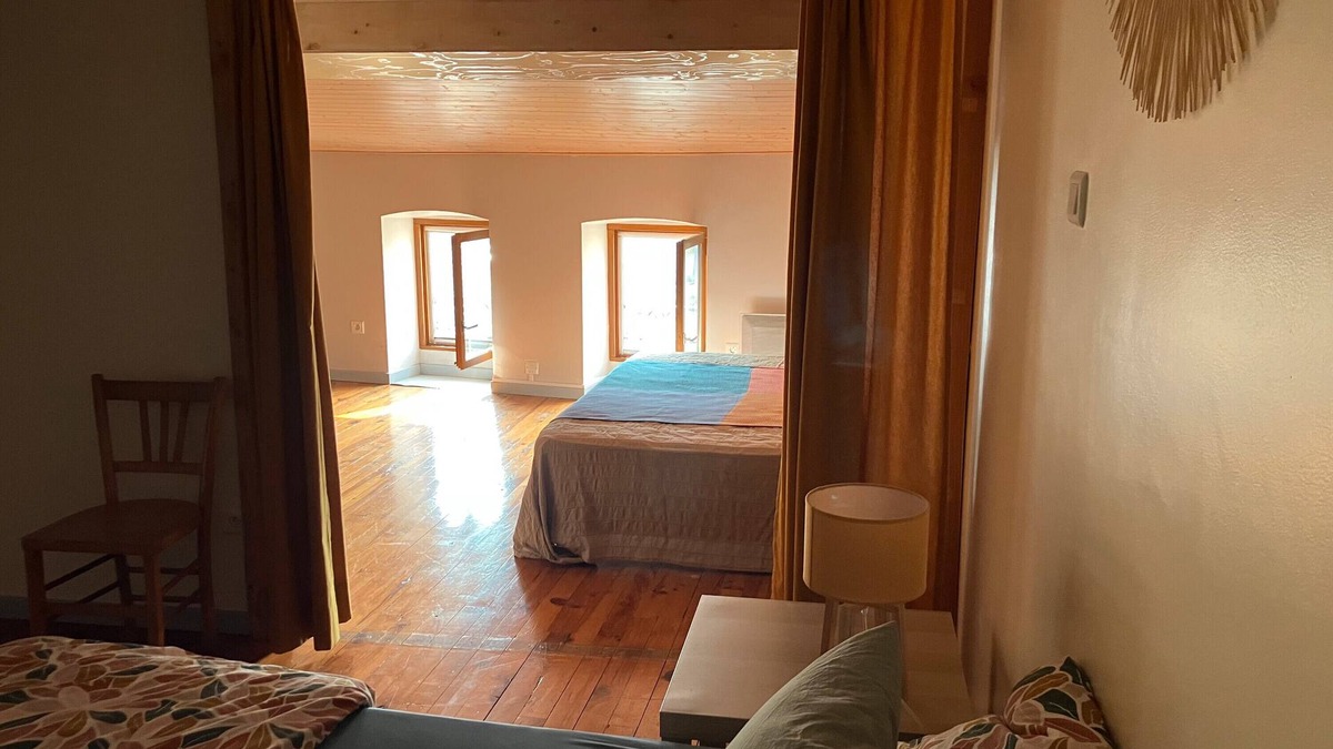 Saint-Andeol House | Holiday Home 'Les Bleuets' with Mountain View and Private Garden