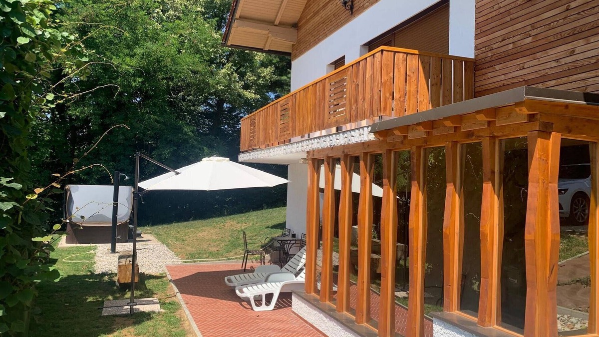 Pisece House | Holiday Home Liberg with Hot tub and Sauna