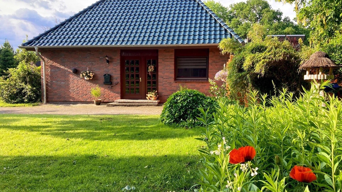 Wolmersdorf House | Holiday Home 'Lisa' with Private Terrace, Private Garden and Wi-Fi