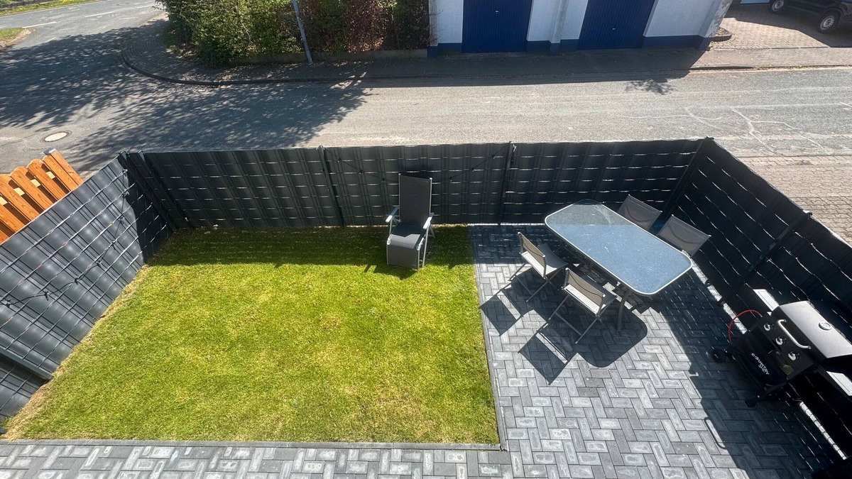 Hildesheim District House | Holiday Home 'M Und S - Landidyll Am Weiher' with Lake View, Private Terrace and Wi-Fi