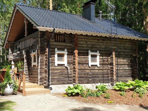 Tohmajarvi House | Holiday Home Matruusin majakka by Interhome