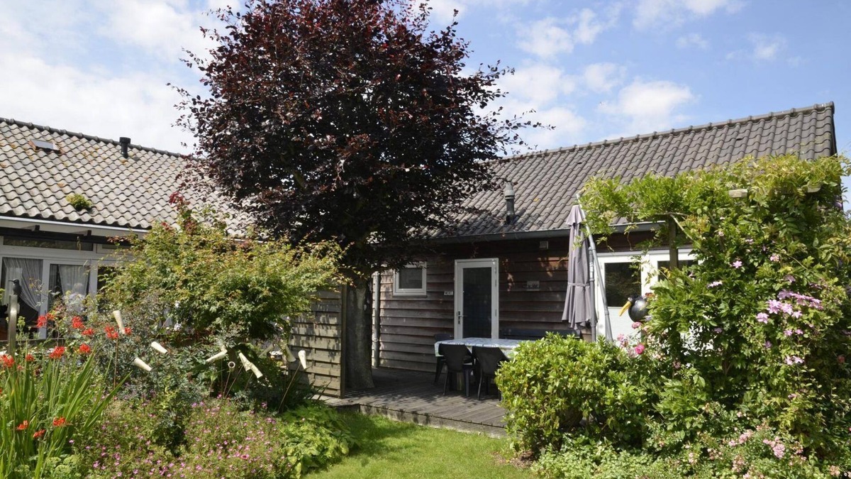 Den Helder House | Holiday home Merel in Den Helder. Suitable for 3 people, 1 bedroom. Sauna.