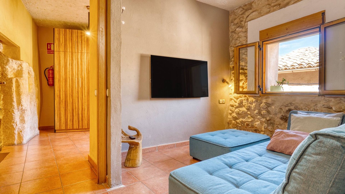 Bocairente House | Holiday Home 'Monmossen Bocairent' with Mountain View, Balcony and Wi-Fi