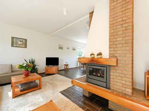 Beek House | Holiday Home Montferland near Huis Bergh Castle, cleaning included