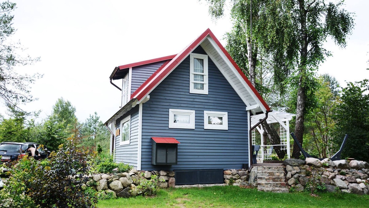 Parchowo House | Holiday Home near Lake Mausz with Sauna