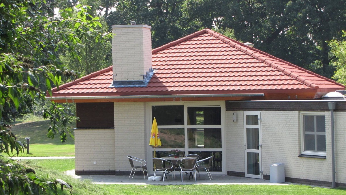 Oostrum House | Holiday Home near a recreational lake