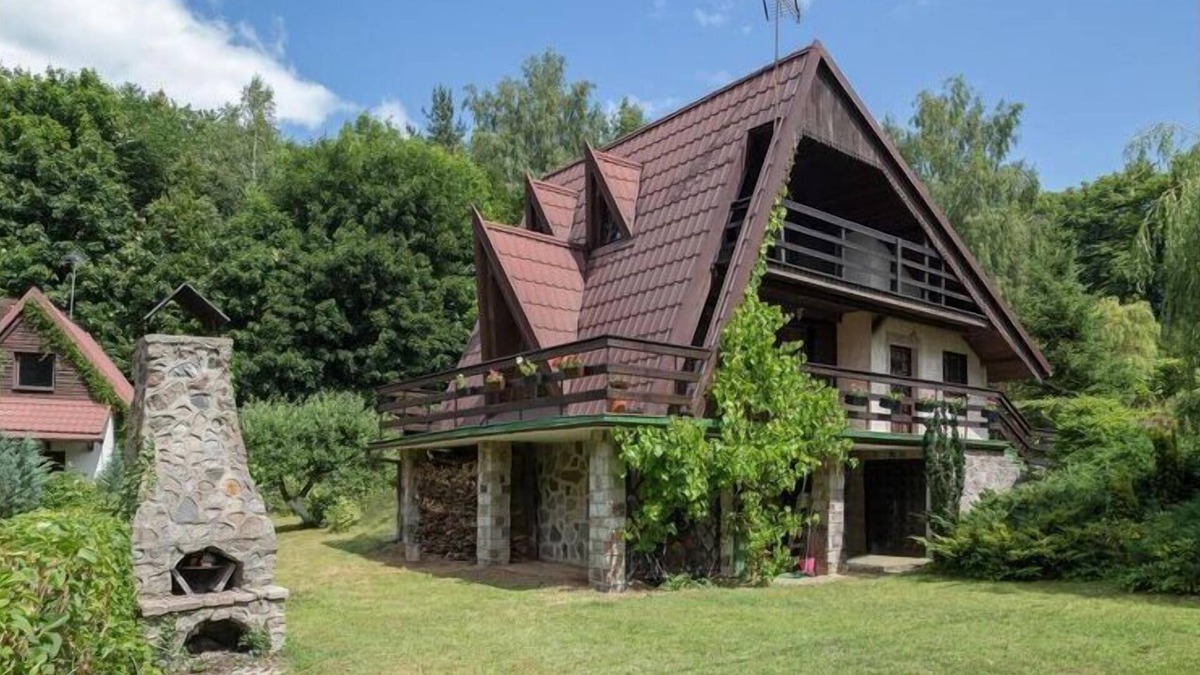 Borzestowska Huta House | Holiday Home near Lake Radunskie with Sauna