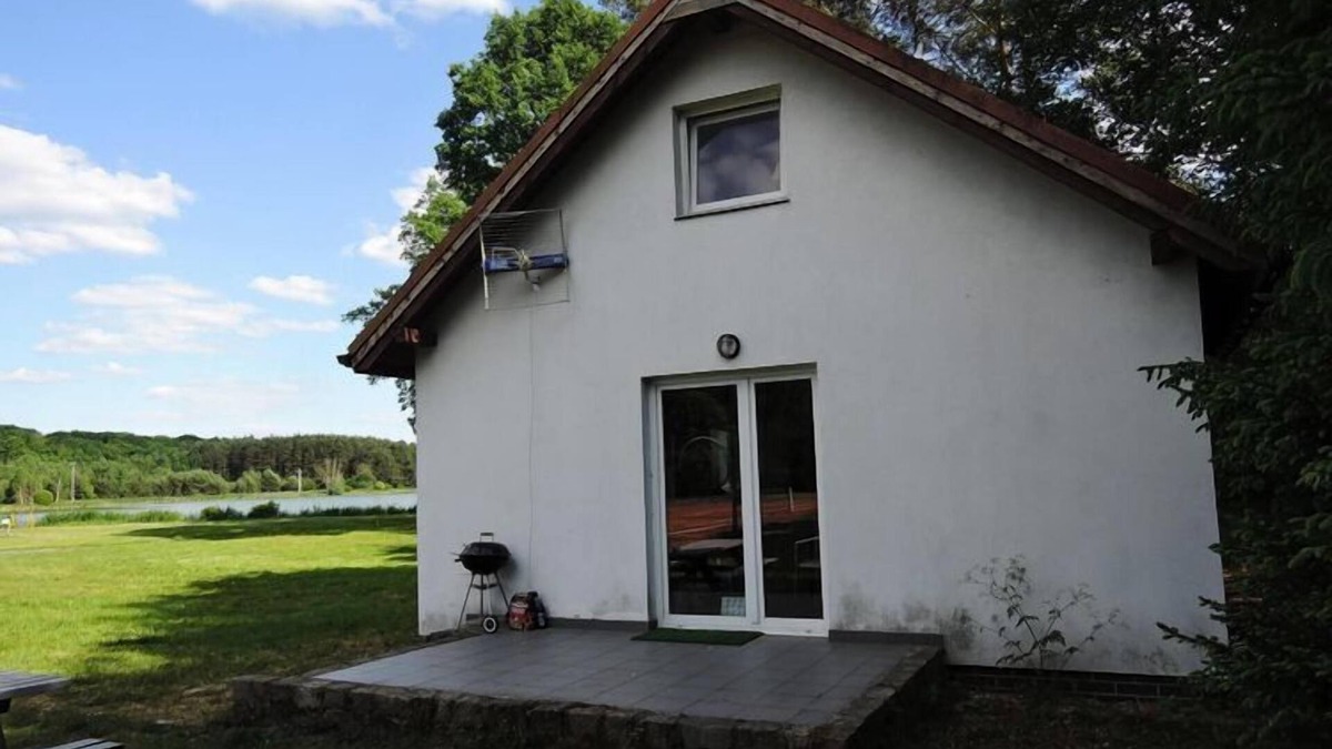 West Pomeranian Voivodeship House | Holiday Home near Szczecin Lagoon