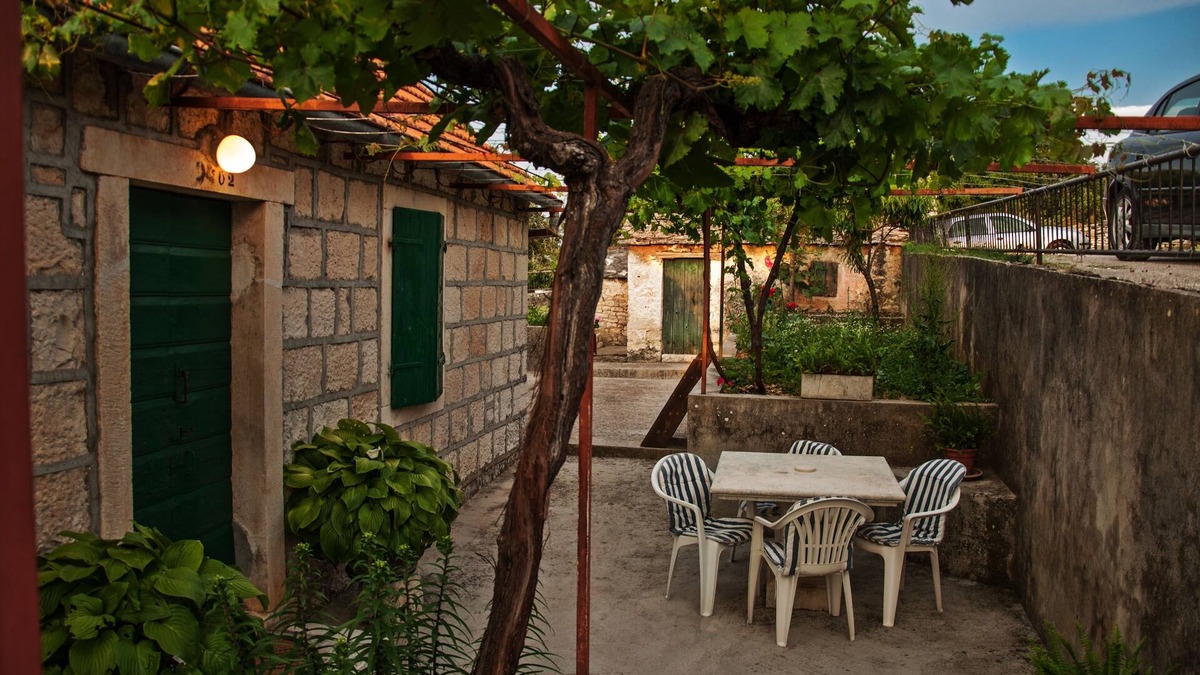 Skrip House | Holiday Home Noa - Holiday home with Garden Terrace (ST)
