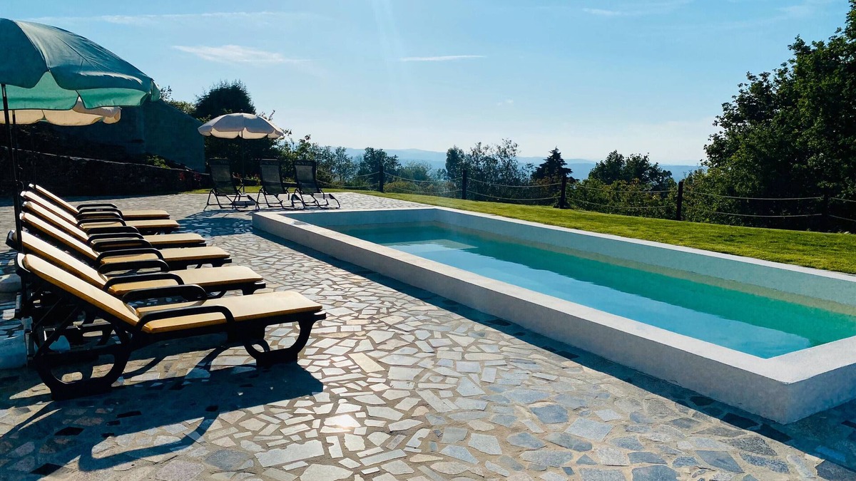 Penela House | Holiday Home 'Nocashouse' with Mountain View, Wi-Fi and Air Conditioning