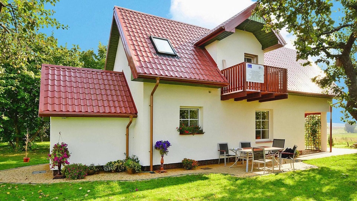 Slawno House | Holiday Home Noskowo near Baltic Sea Beach