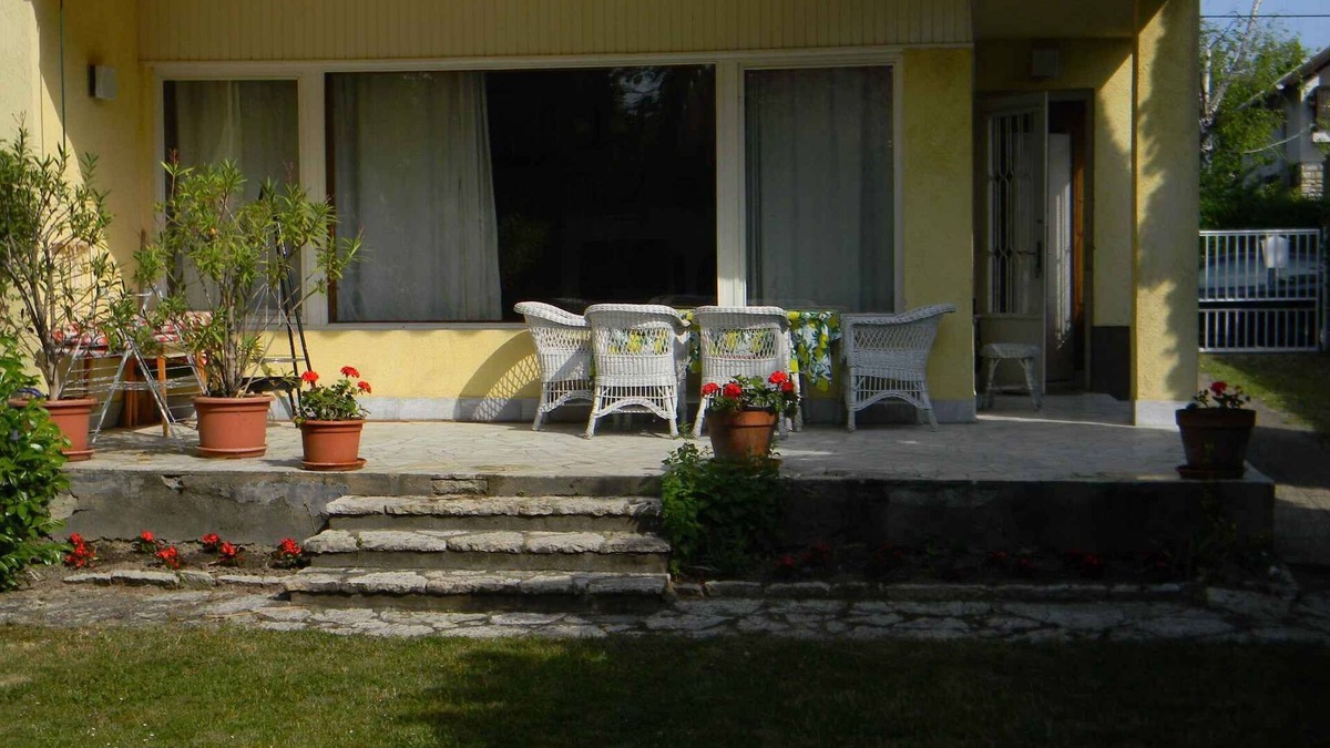 Balatonfured House | Holiday home only 200 m away from Lake Balaton