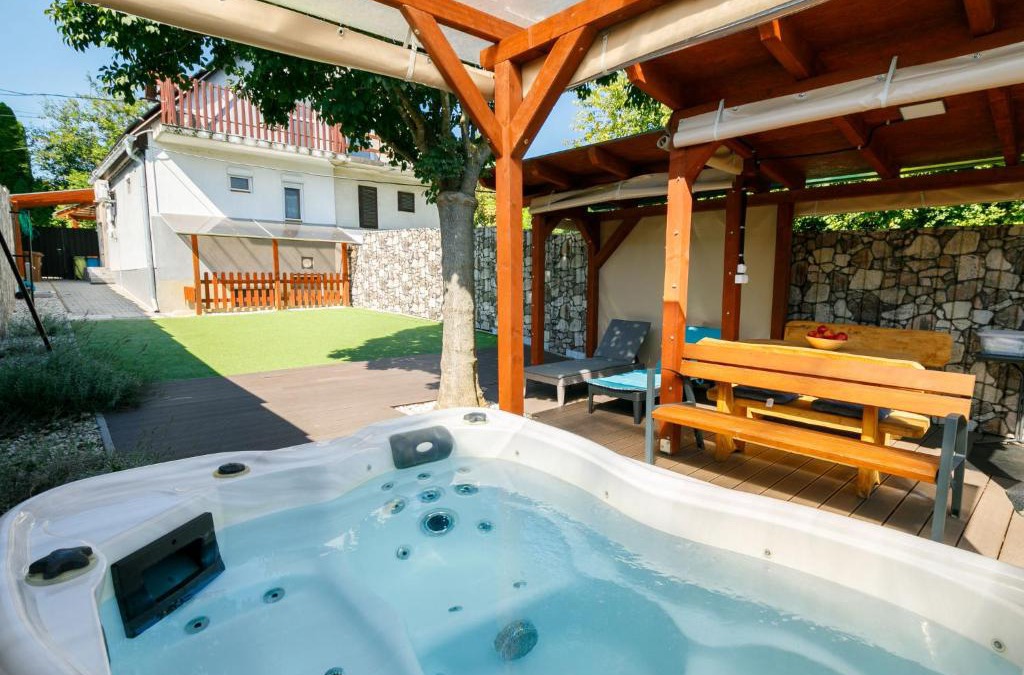 Siofok-Sosto House | Holiday Home Particia by Interhome