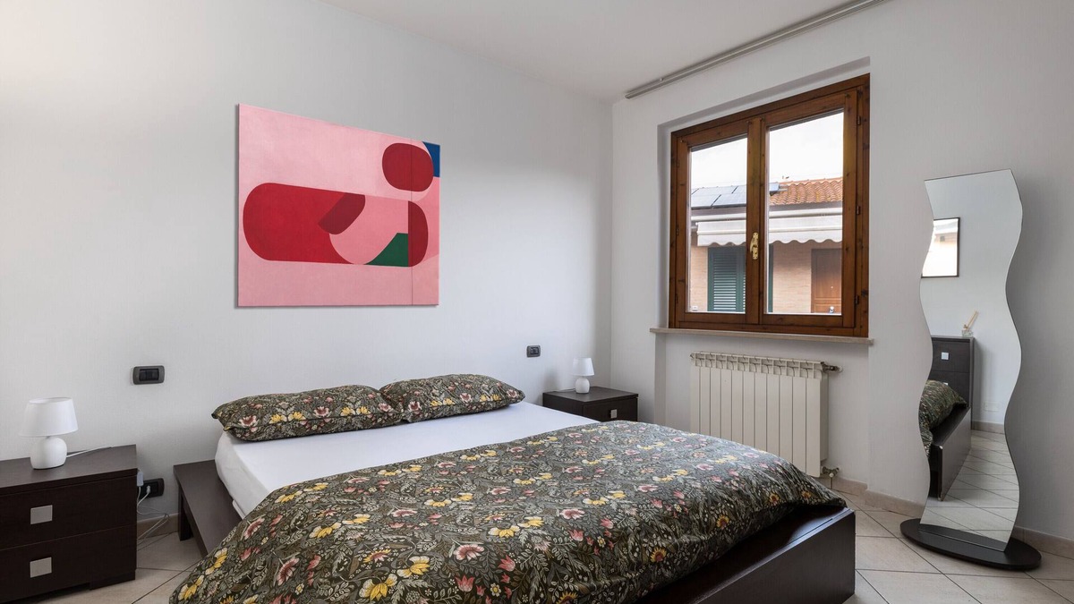 Poggibonsi House | Holiday Home 'Piccolo Angolo Di Tranquillità' with Private Garden and Wi-Fi