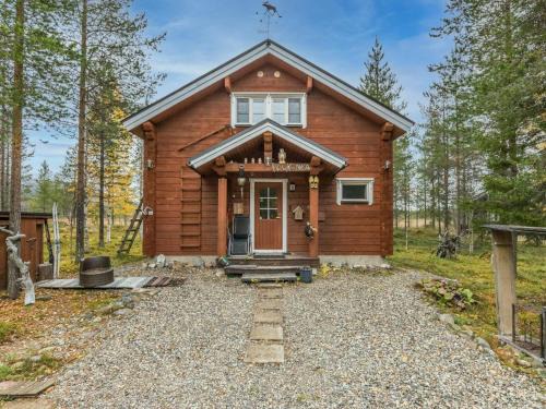 Lampivaara House | Holiday Home Puukenkä by Interhome