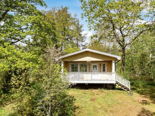 Virserum House | Holiday Home Rödmossa Femton by Interhome
