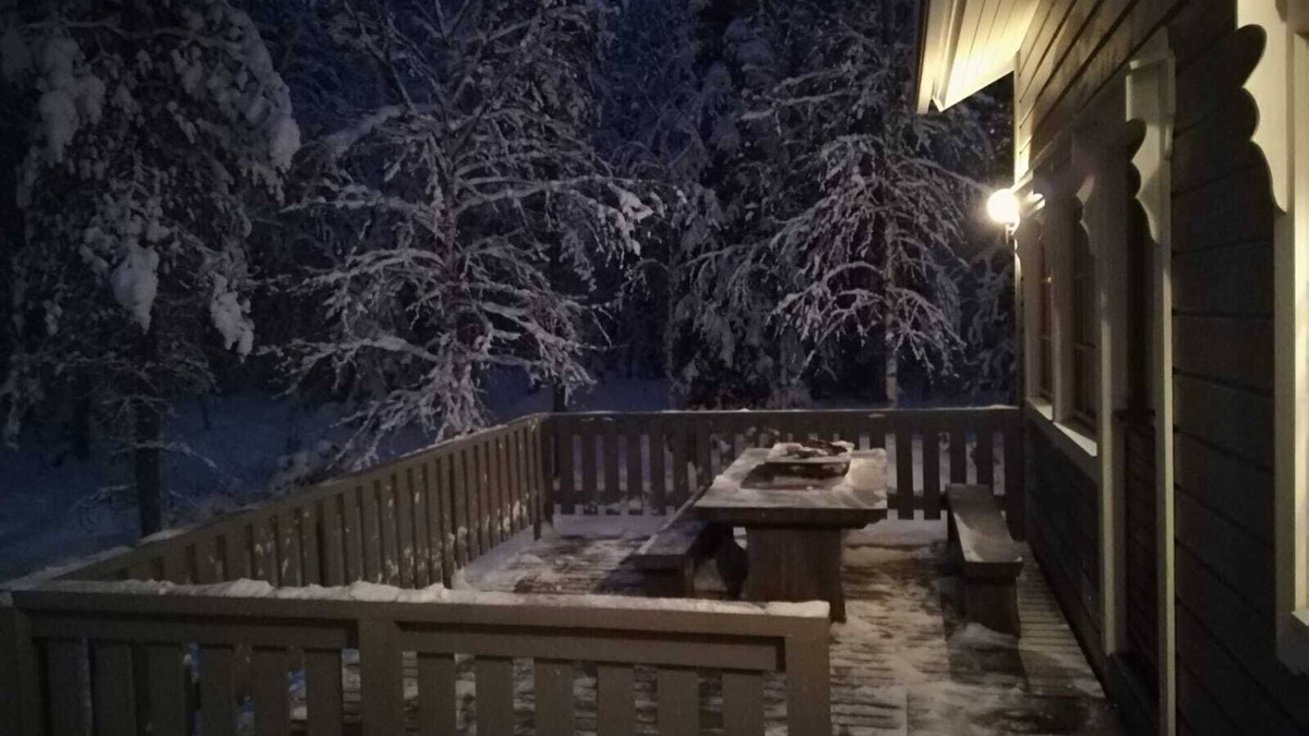 Lampivaara Ski Chalet | Holiday home Rakki Pirtti, enjoy the real Lapland