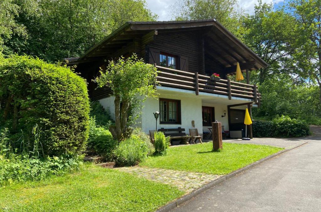 Schoenecken House | Holiday Home Reinskopf-3 by Interhome