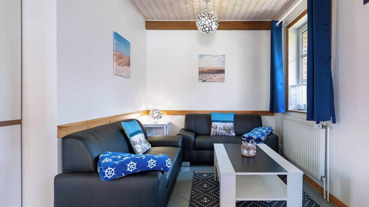 Fahretoft House | Holiday Home 'Robbe' with Shared Terrace and Wi-Fi