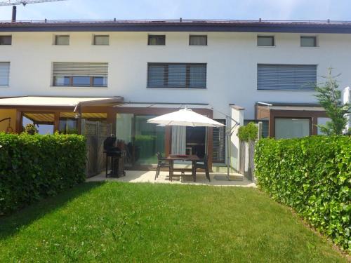 Lussy-sur-Morges House | Holiday Home Route de Coinsin by Interhome