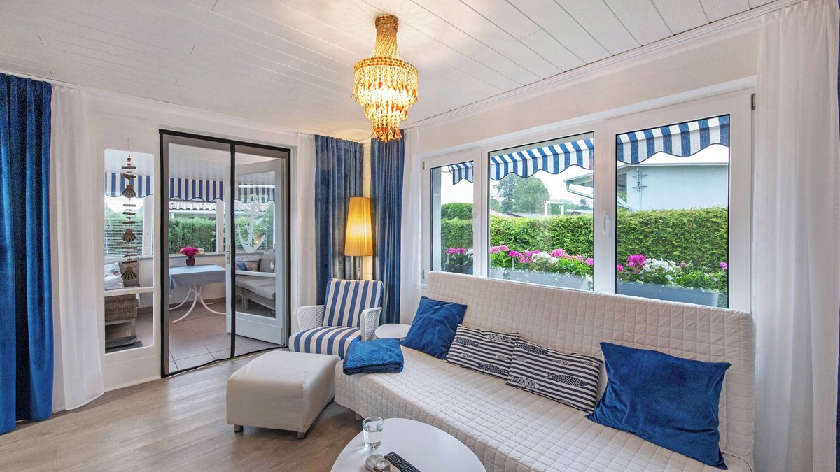 Kummerow House | Holiday Home 'Ruheoase' Kummerower See with Private Garden – 300m to the Harbor