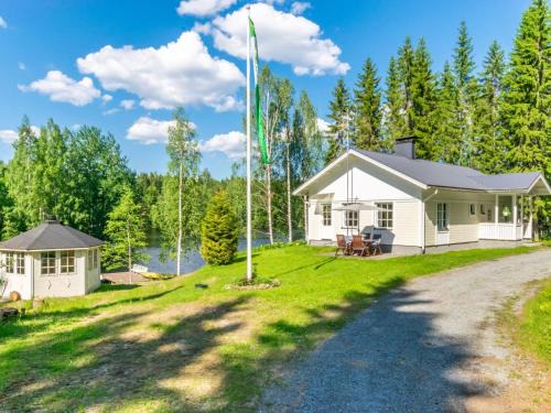 Heinavesi House | Holiday Home Salmenranta by Interhome