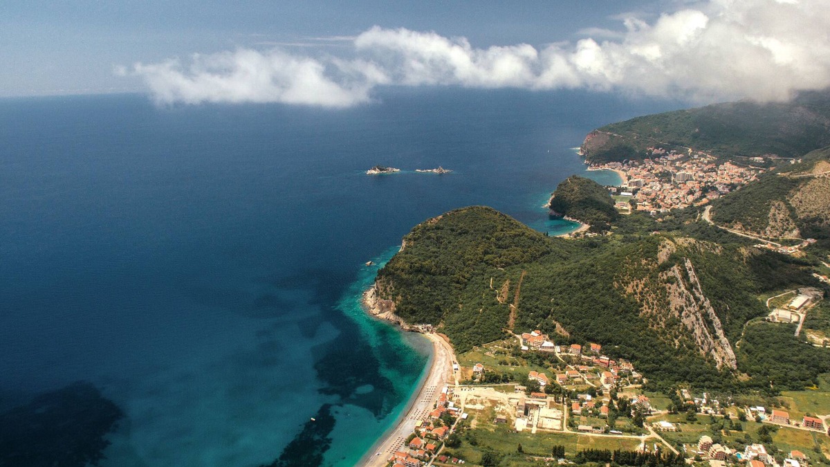 Kaluđerac House | Holiday Home Sea - Two Bedroom Beach House