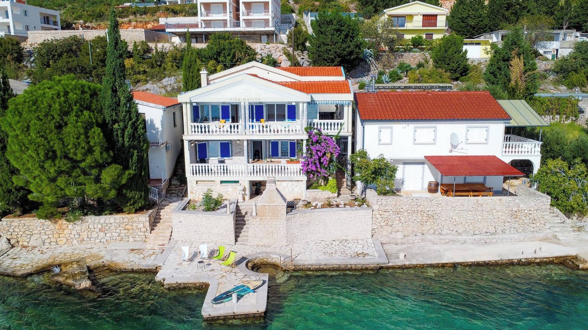 Starigrad House | Holiday Home Seafront Escape, Tribanj, Croatia