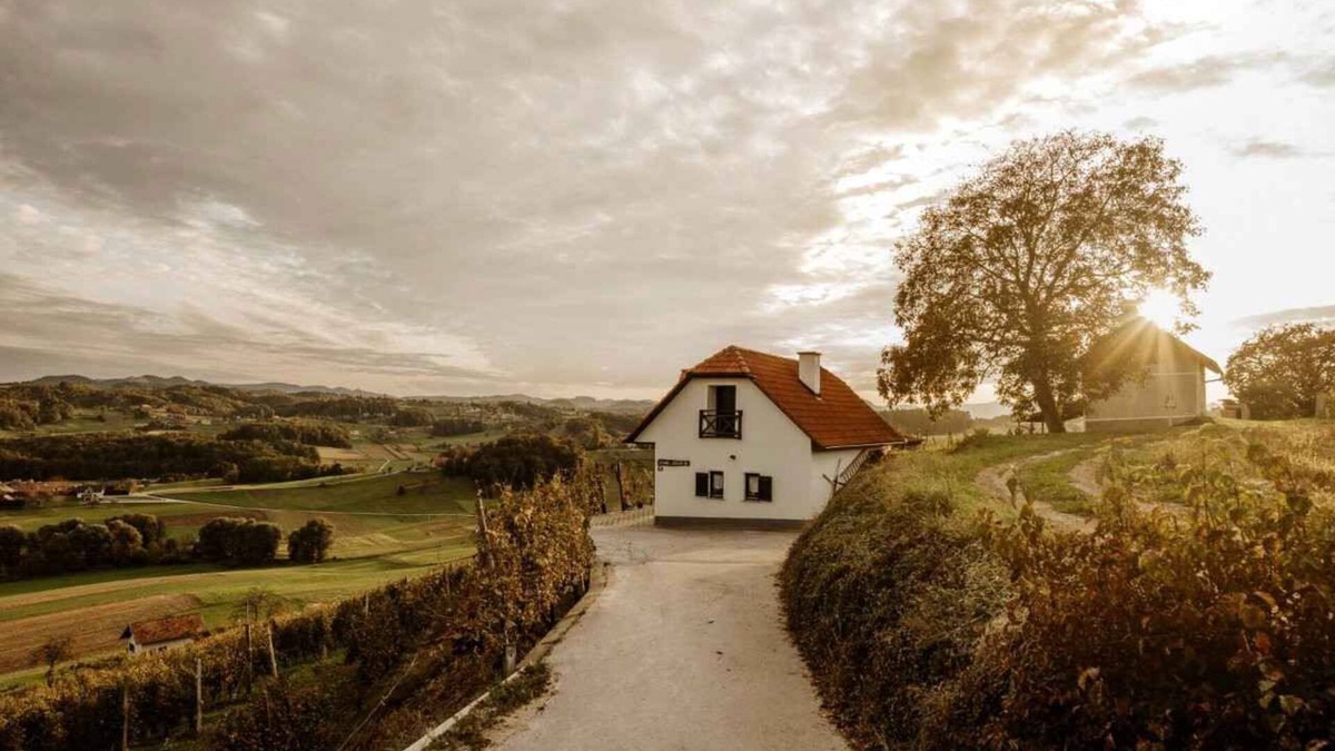 Smarje pri Jelsah House | Holiday home with sauna and barbecue
