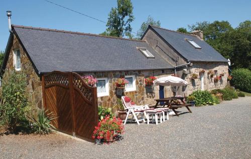 Plouaret House | Holiday Home St Ignace