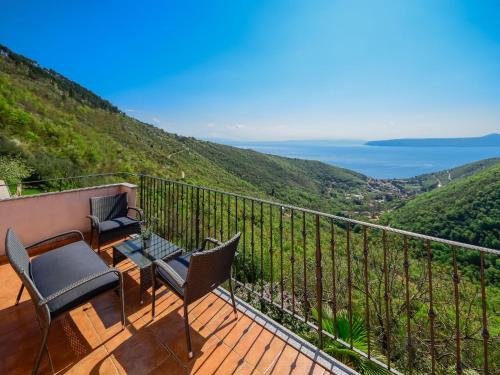 Sucici House | Holiday Home Stefi by Interhome