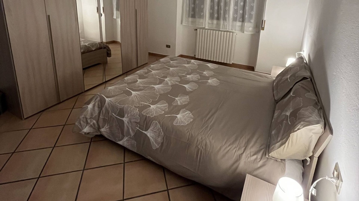 Vergiate Apartment | Holiday home two lakes
