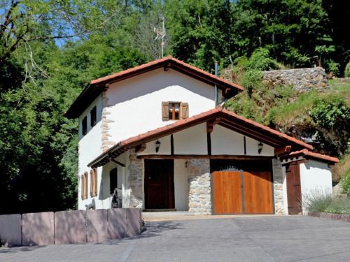 Bera House | Holiday Home Uxaneko-errota by Interhome