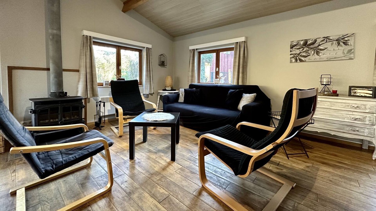 Bohon House | Holiday home Vue sur Ourthe in Durbuy with river view