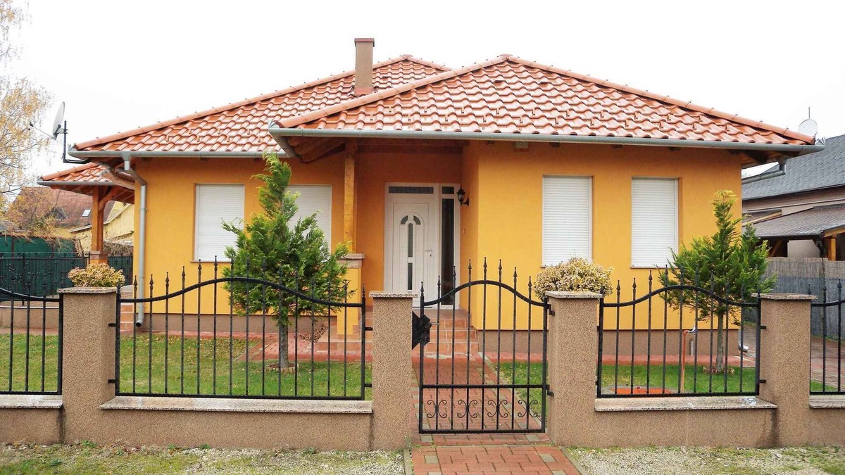 Balatonkeresztur House | Holiday home with modern equipment