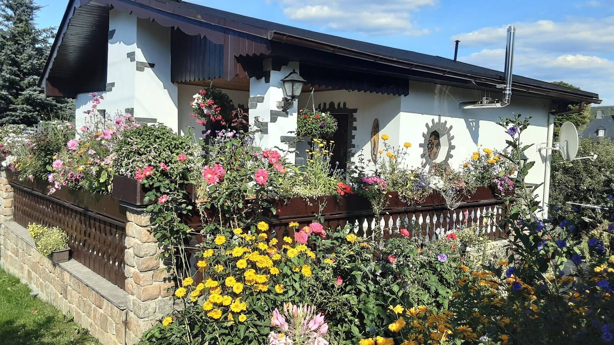 Neustadt House | Holiday Home 'Werner' with Terrace & Wi-Fi