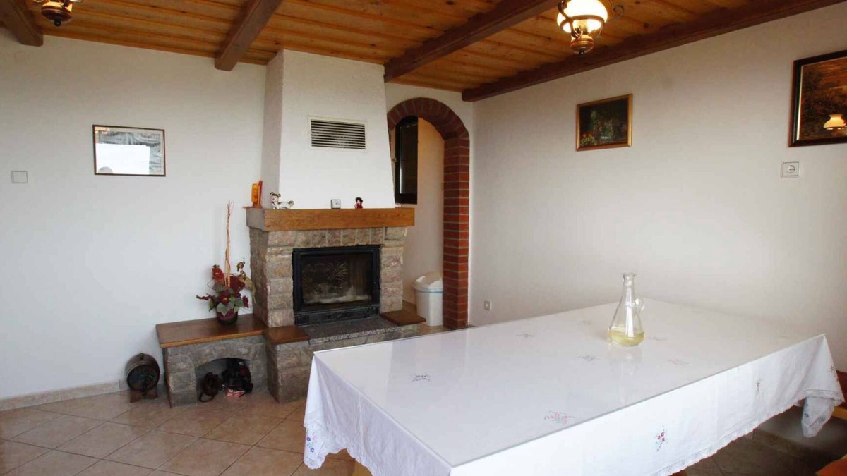 Semic House | Holiday home with balcony and garden