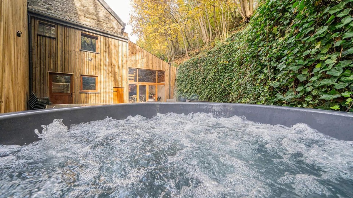 Smuid House | Holiday home with Nordic bath and games room