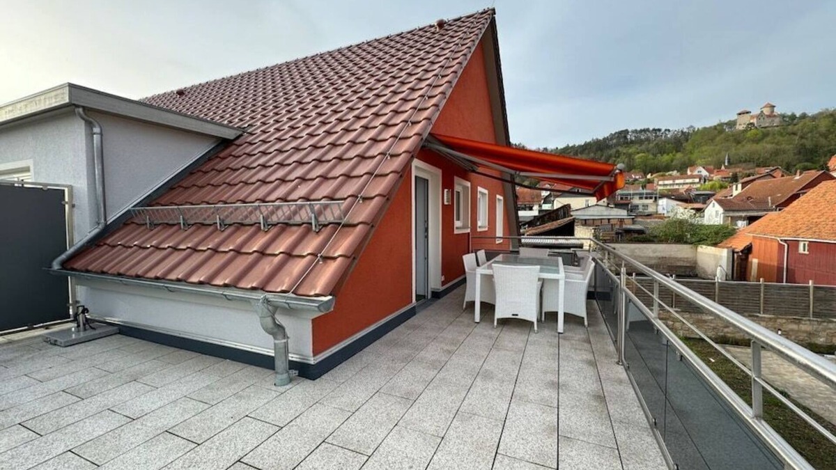 Treffurt House | Holiday home with castle-view