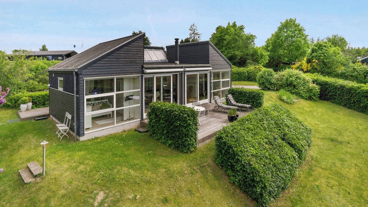 Norddjurs Municipality House | Holiday home with privat garden near the beach