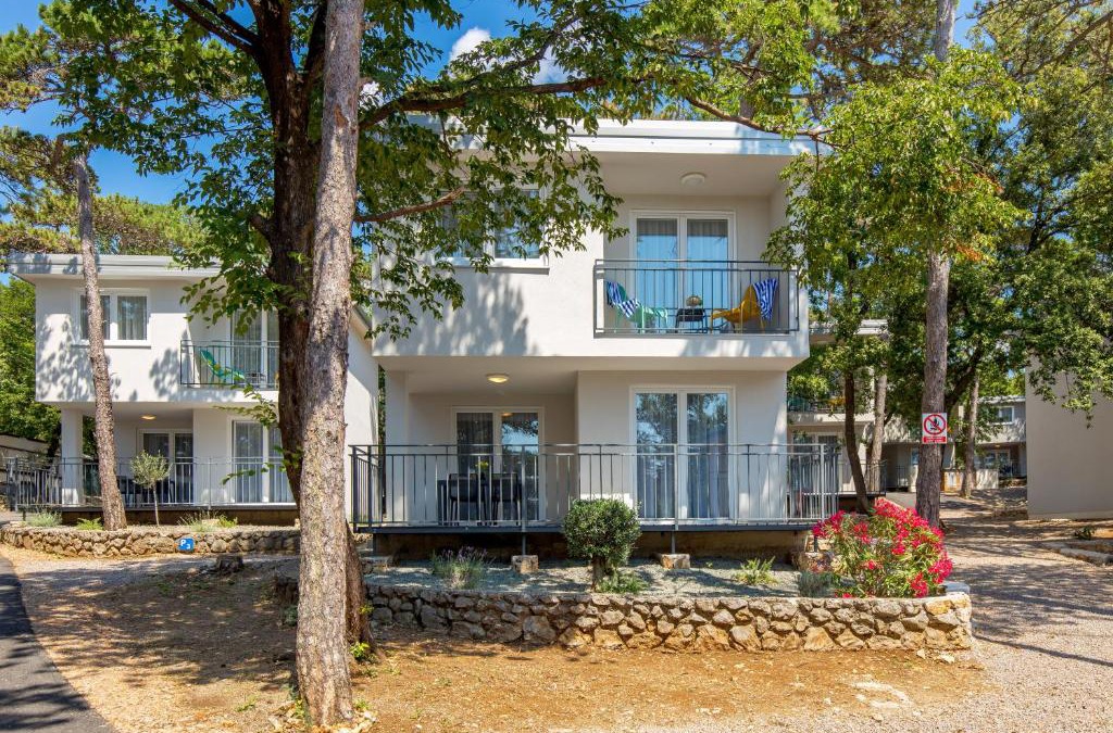 Kraljevica Resort | Holiday Homes Oštro