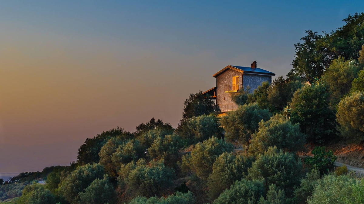 Capri Leone House | Holiday house in the middle of an olive plantation with fantastic sea view